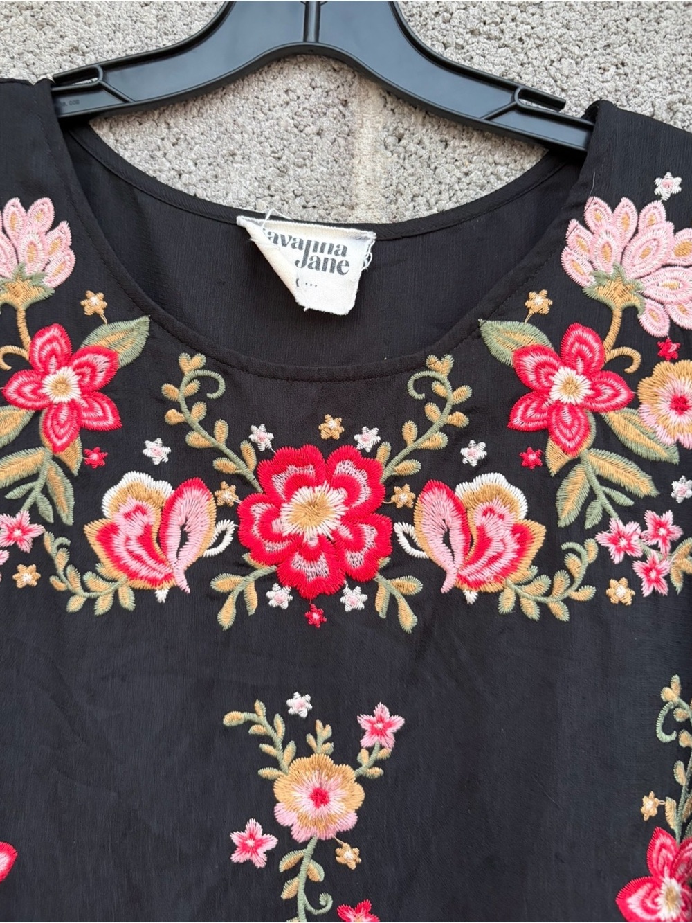 Savanna Jane Top Women’s 1X Black Blouse Embroidered Floral Boho Artsy Flowy - Picture 3 of 9